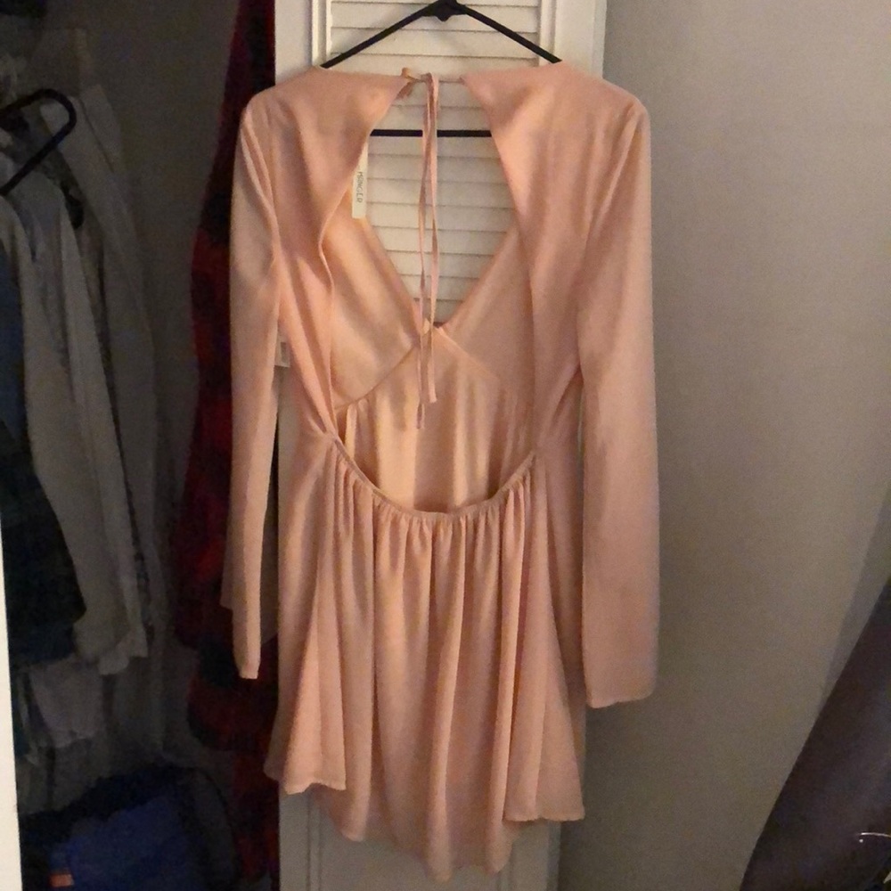 Dress - Picture 4 of 4